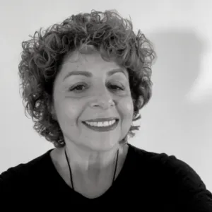 Anna Singer
