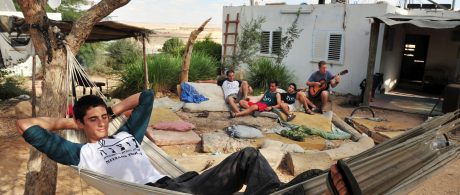 israel kibbutz program