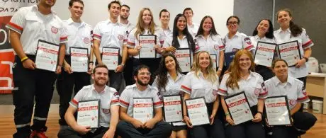 volunteer in israel with magen david adom