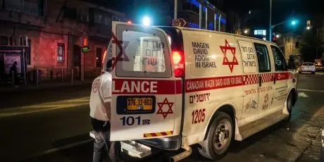 volunteer with magen david adom operation roaring lion